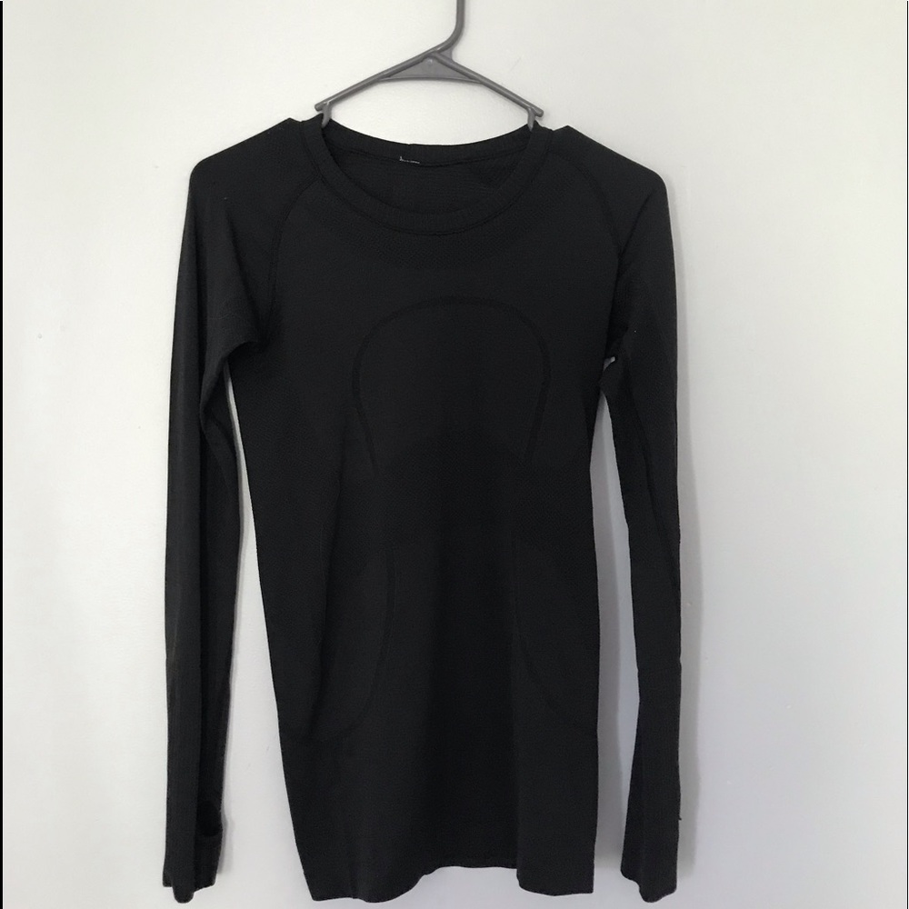 Lululemon Swiftly Tech Long sleeve